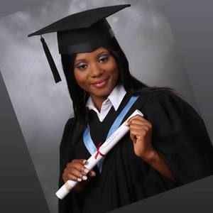 Meet your Posher, Ariana